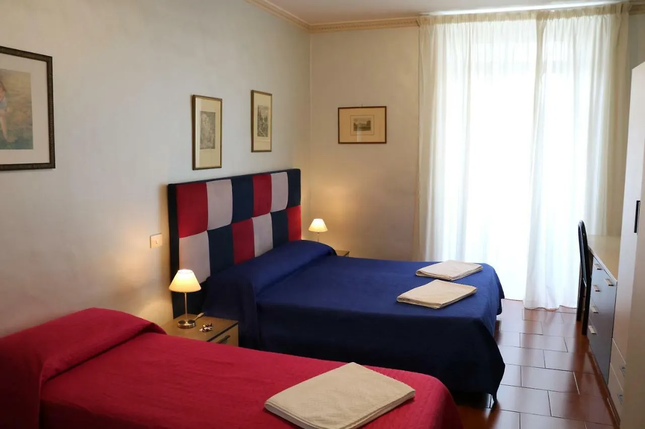 Bed and Breakfast L'Elefante CTA Frühstückspension