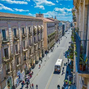 The Artist's Centro CTA